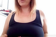 French MILF masturbates in blue panties - Vends-ta-culotte