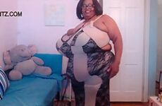 Biggest Boobs Ebony Woman On Webcam With Huge Boobs And Norma Stitz