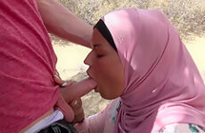 Amira Fayez In Horny Muslim Slut Ufcked In The Desert