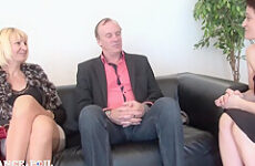 La France A Poil - Mature Amateur Couple Starts Into Po