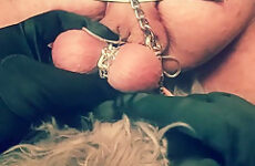 Ballbusting GF gives painful massage to the balls for fun