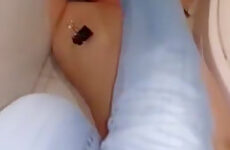 Ballbusting High heels