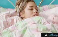 Vintage Girls Must Fuck To Calm Aliens