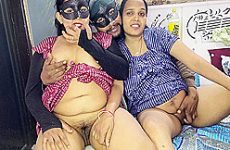 Xxx Threesome Fucking Of Cheerful Devrani-jethani After Licking Pussy