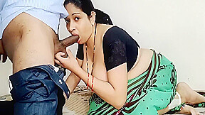 Devar Bhabhi - Y Mallu Bhabhi Doggies Face Sex Whime Home Alone Hindi Audio 8 Min