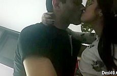 Exclusive- Sexy Indian Clg Lover Romance And Pussy Licking